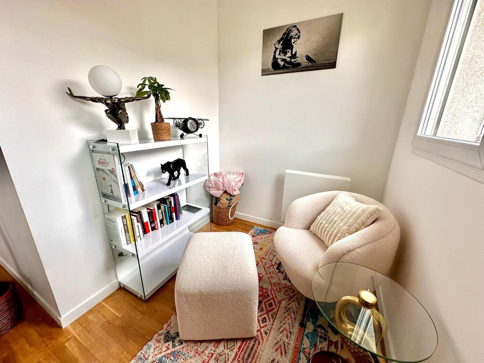 Le Boudoir - 2 Pieces Et Parking Apartment Le Plessis-Robinson Luaran gambar