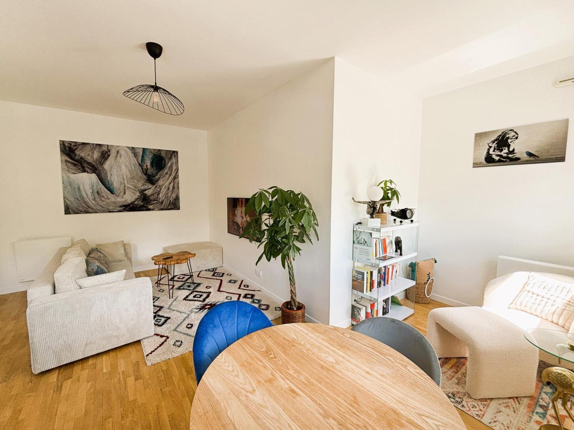 Le Boudoir - 2 Pieces Et Parking Apartment Le Plessis-Robinson Bilik gambar